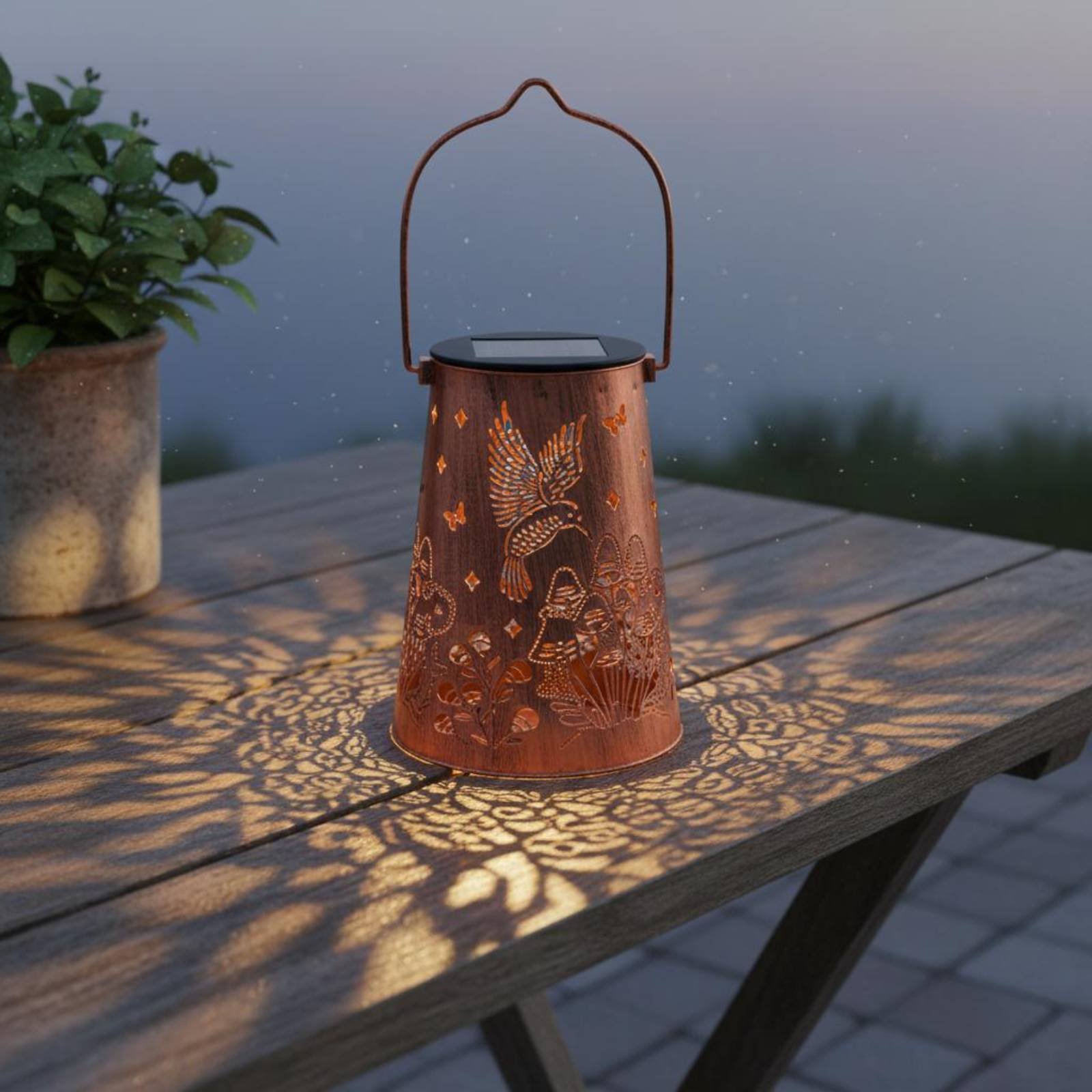 โคมไฟสวนลายดอกไม้ โคมไฟสวน ระบ - Outdoor Lighting Battery Powered บทวิจารณ์และราคา