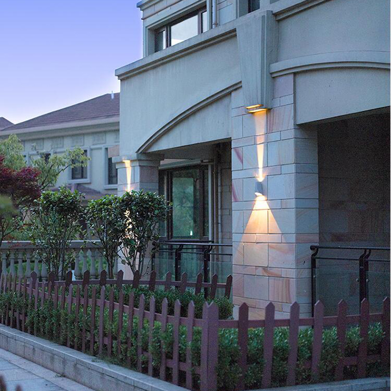 12W LED กลางแจ้งและในร่มโคมไฟ  - Outdoor Lighting Wall Mount บทวิจารณ์และราคา